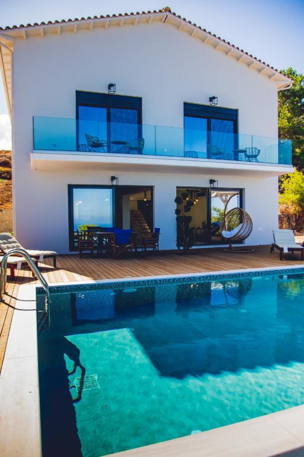 Villa Fabiana Kalamitsi  Exterior photo